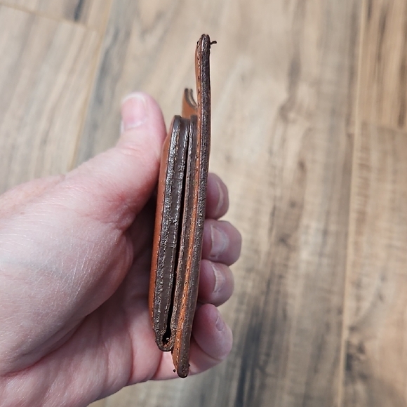 Disney Brown Leather Men's Mickey Mouse Golf Card Holder And Money Clip - Picture 8 of 10